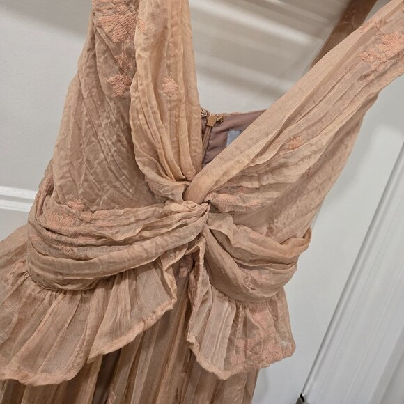 Event dress - Picture 2 of 7